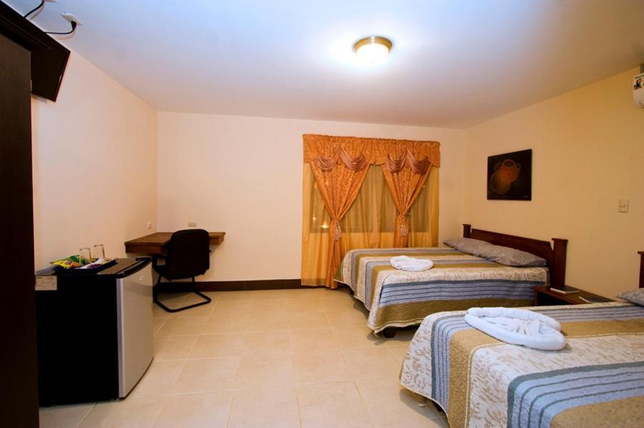 Hotel El Cerro Liberia Extérieur photo
