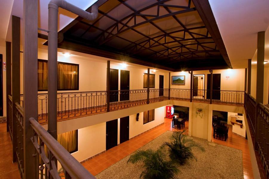 Hotel El Cerro Liberia Extérieur photo
