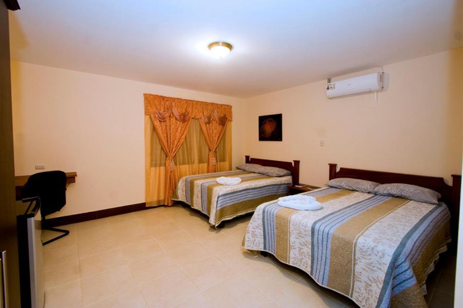 Hotel El Cerro Liberia Extérieur photo